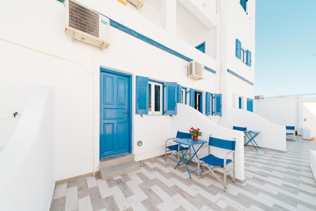 Honeymoon Beach Studios Perivolos  Exterior photo
