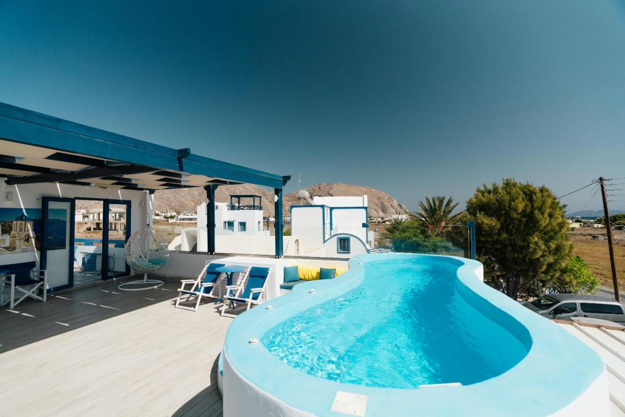 Honeymoon Beach Studios Perivolos  Exterior photo