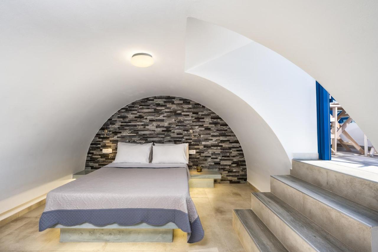 Honeymoon Beach Studios Perivolos  Exterior photo