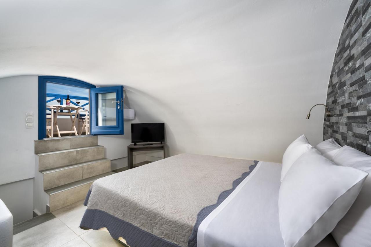 Honeymoon Beach Studios Perivolos  Exterior photo