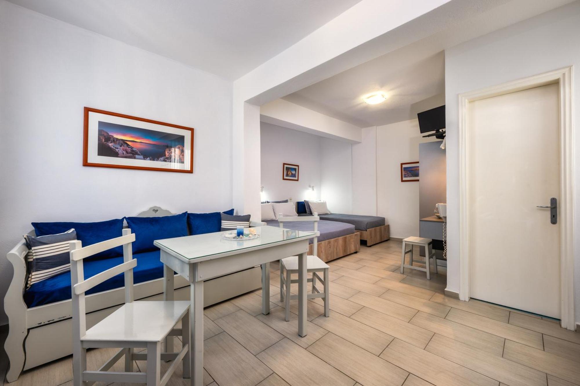 Honeymoon Beach Studios Perivolos  Exterior photo