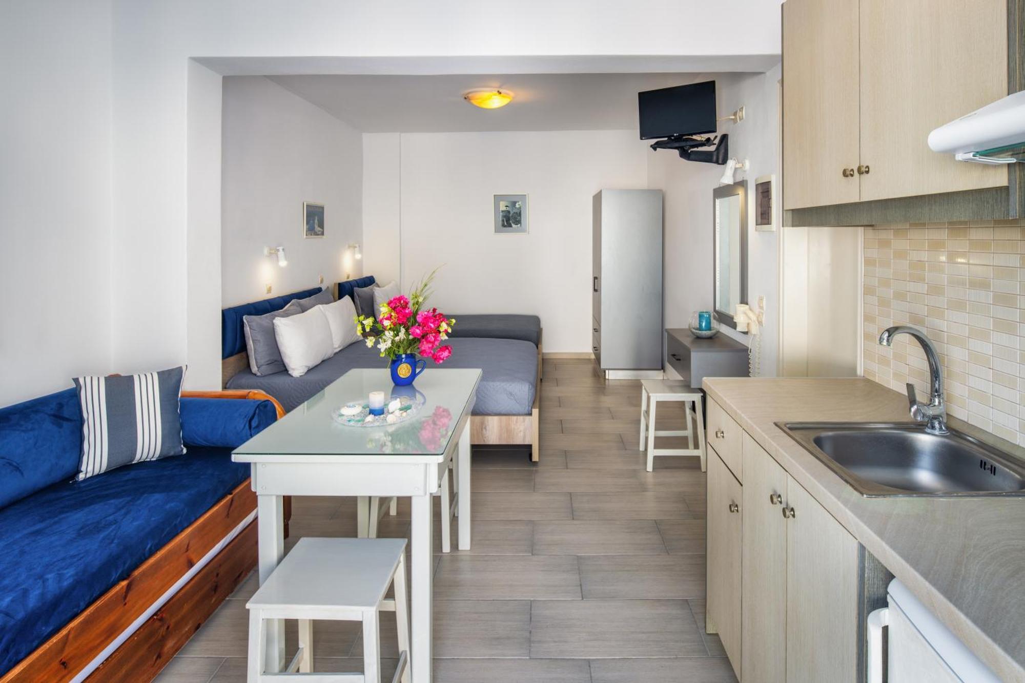 Honeymoon Beach Studios Perivolos  Exterior photo